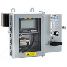 Trace Oxygen Analyzer: sample panel or wall-mounted 